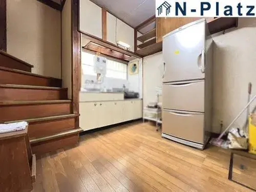 2 Bedroom Property Osaka City Osaka Prefecture (3)