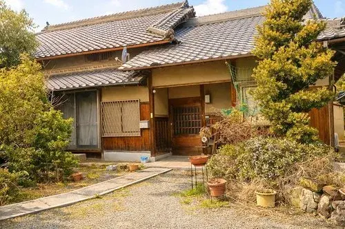 11DK Property Kaizuka City Osaka Prefecture (1)