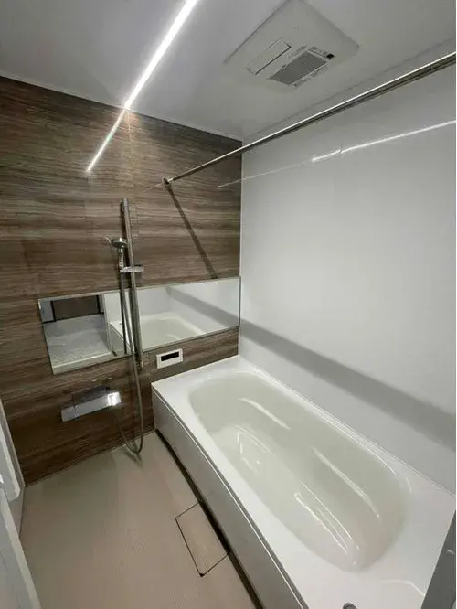 Spacious LDK 2-Story Property Habikino City Osaka Prefecture (6)