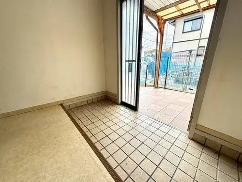 4DK Hirakata City, Osaka Prefecture (9)