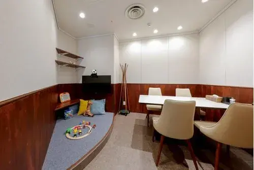 Osaka Takatsuki 3LDK+S Property (12)