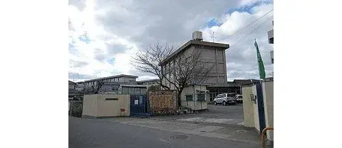 3DK Property Neyagawa City Osaka Prefecture (1)