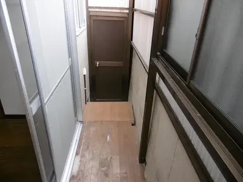 Slide 4