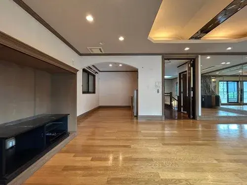 4LDK+S Property Takatsuki City Osaka Prefecture (4)