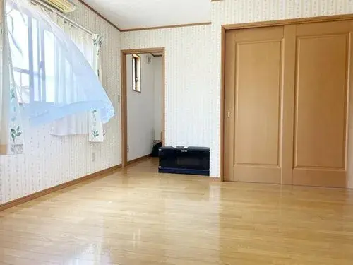 5LDK+S Property Kishiwada City, Osaka Prefecture (9)