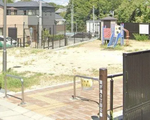Slide 4
