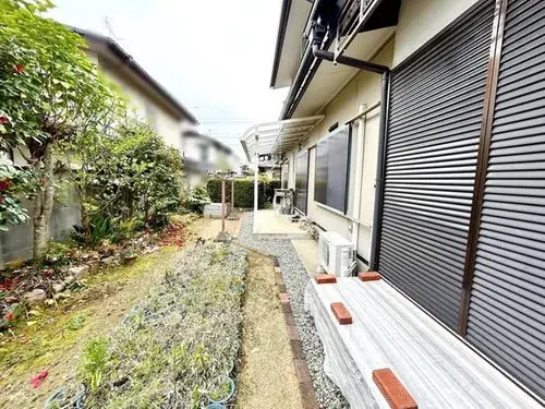 Hyogo Prefecture Kawanishi City 7DK Property (2)