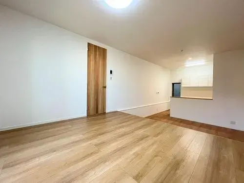 2LDK+S Property Kobe City Hyogo Prefecture (2)