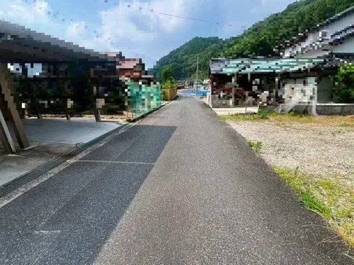 Tottori Prefecture Hoki Town 8DK Property (2)