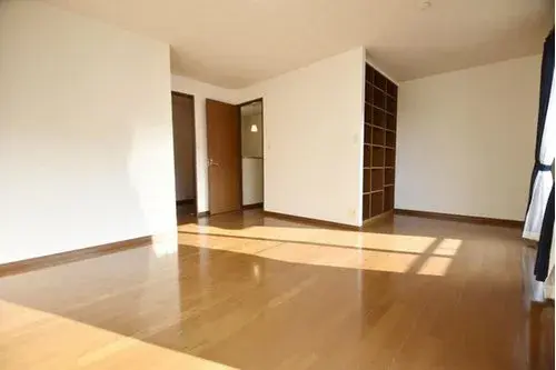 Okayama Prefecture Okayama City 4 Bedroom Property (11)