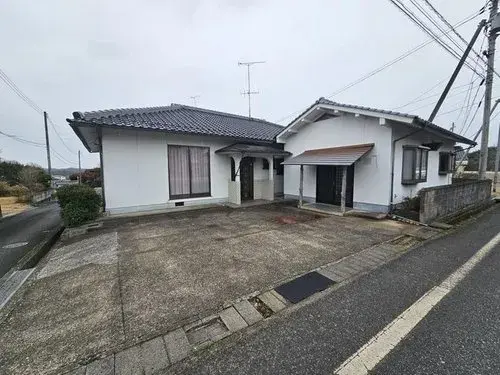 4DK Property Nagi-cho Okayama Prefecture (1)
