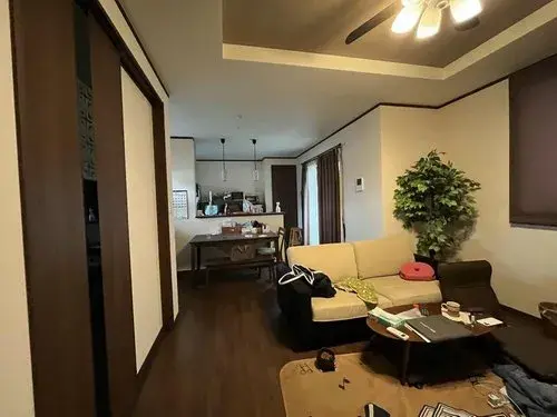 Slide 4