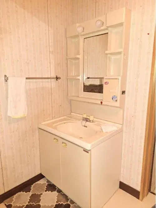 8DK Property Tsuyama City Okayama Prefecture (9)