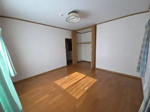 5LDKK Property Tamano City Okayama Prefecture (11)