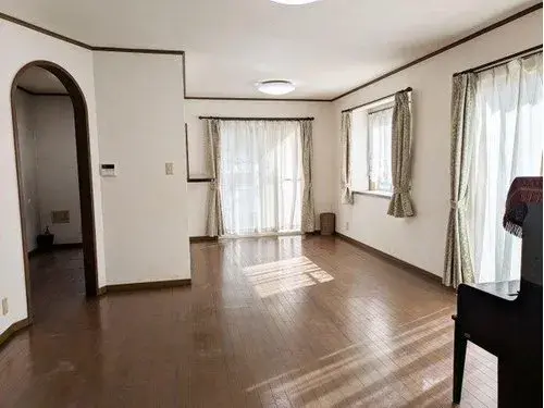 Slide 4