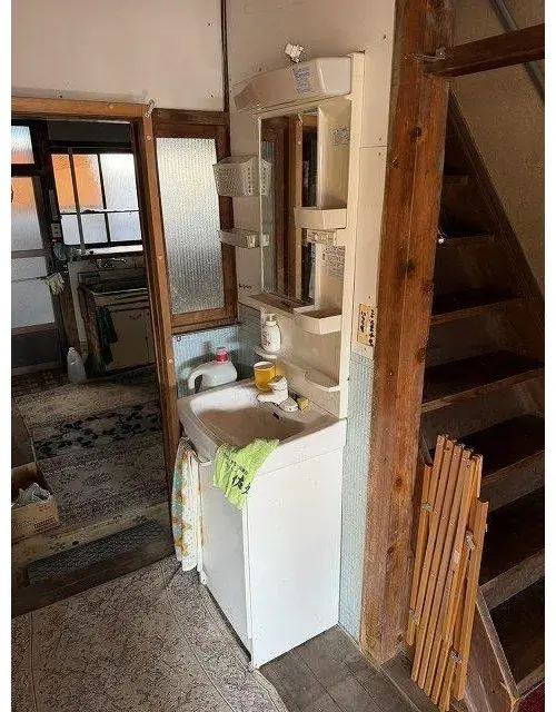 Hiroshima Prefecture Onomichi City 5DK+S Property (12)