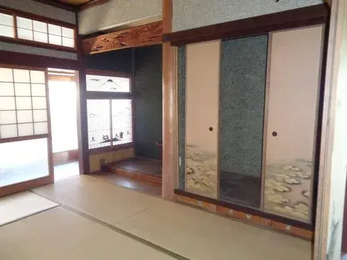 7DK Higashihiroshima City Hiroshima Prefecture (11)