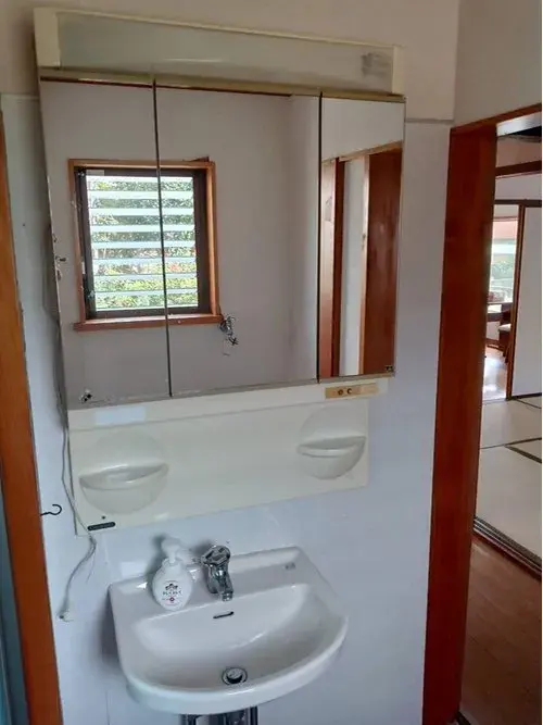 Slide 16