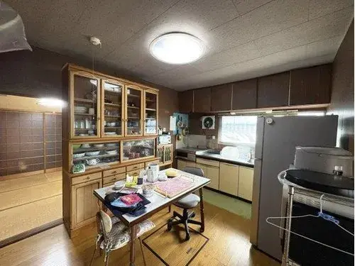 8DK Mihara City Hiroshima Prefecture (14)