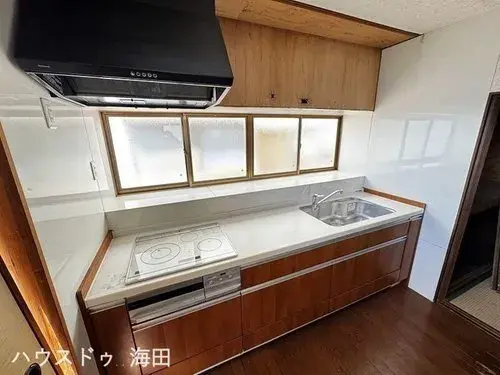 Hiroshima Prefecture Akigun Kaita-cho 4DK Property (11)