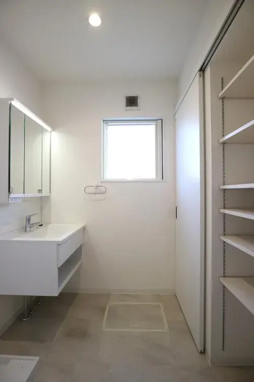 2LDK+S Property Hatsukaichi City Hiroshima Prefecture (20)