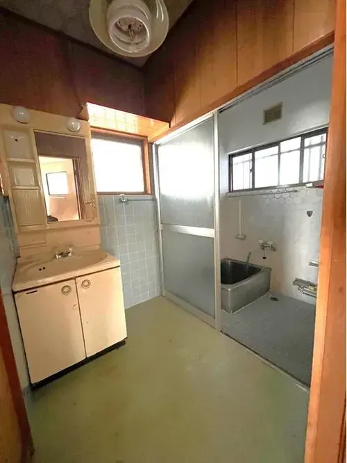 5DK+S Property Kure City Hiroshima Prefecture (11)