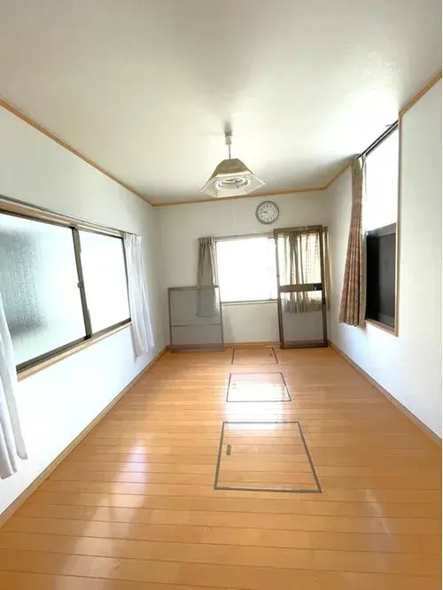 5DK+S Property Kure City Hiroshima Prefecture (8)