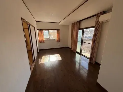 Hiroshima Prefecture Fuchu-cho 4LDK Property (9)