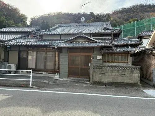 2LDK Property Kure City Hiroshima Prefecture (1)