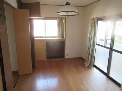 2LDK Iwakuni City Yamaguchi Prefecture (2)