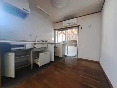 2DK Property Hofu City Yamaguchi Prefecture (3)
