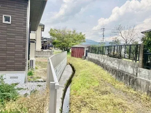 Slide 4