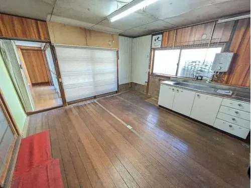 Kagawa Prefecture Marugame City 5DK Property (4)