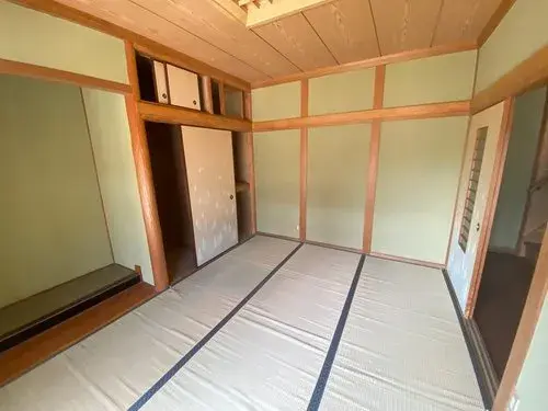 7LDK Property in Takamatsu City, Kagawa Prefecture (6)