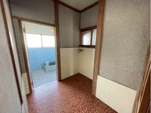 5DK Property Kanonji City Kagawa Prefecture (6)