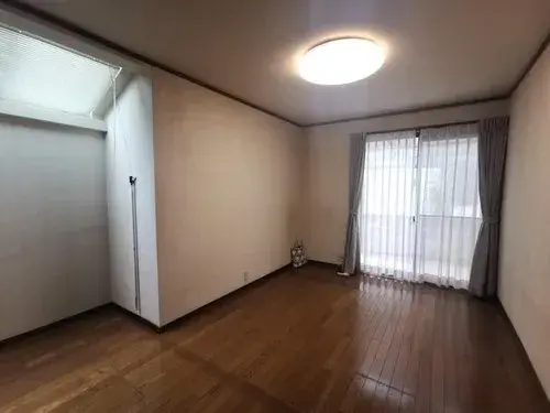 Kagawa Prefecture Takamatsu City 4 Bedroom Property (3)