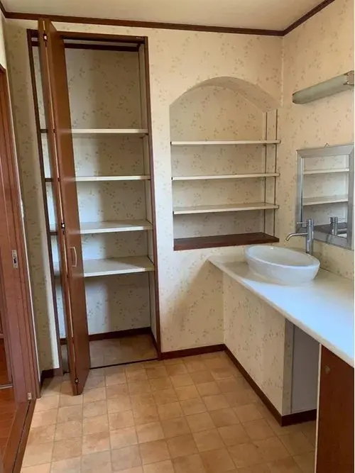 5LDK Property Shikokuchuo City Ehime Prefecture (18)