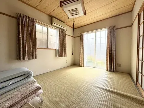 4LDK Property in Shikokuchuo City, Ehime Prefecture (7)