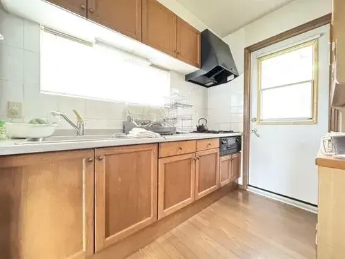 4LDK Property in Shikokuchuo City, Ehime Prefecture (8)