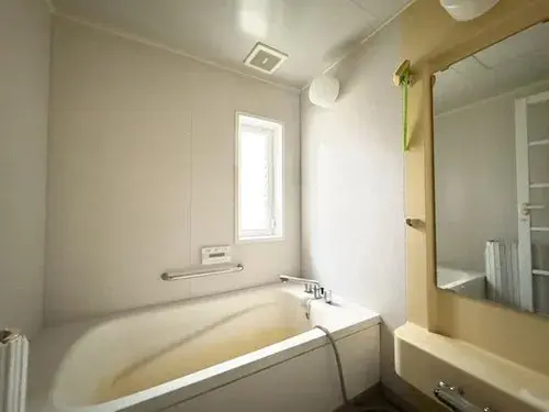 4LDK Property in Shikokuchuo City, Ehime Prefecture (9)