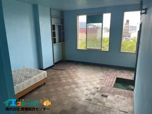 Ehime Prefecture Imabari City One Room Property (6)