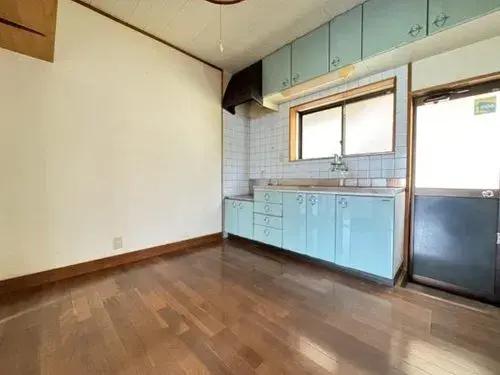 6DK Shikokuchuo City Ehime Prefecture (9)