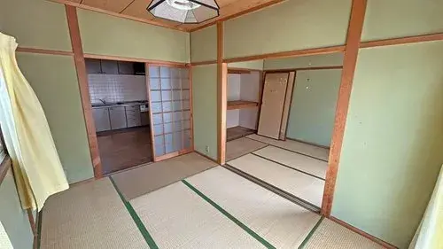 1LDK+S Matsuyama City Ehime Prefecture (8)
