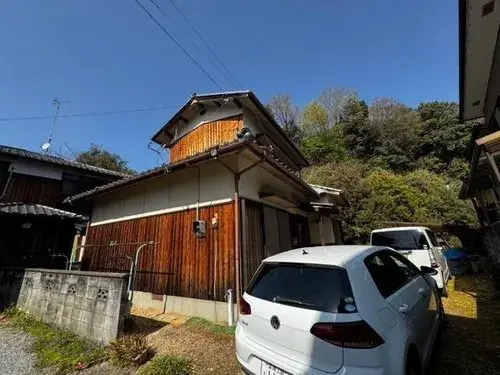 4LDK Property Shikokuchuo City Ehime Prefecture (1)