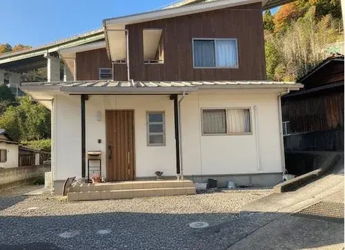 4LDK Property Shikokuchuo City Ehime Prefecture (1)