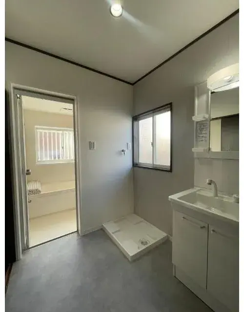 4LDK Shikokuchuo City Ehime Prefecture (17)