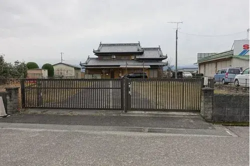 [8DK Property] Saijo City Ehime Prefecture (4)