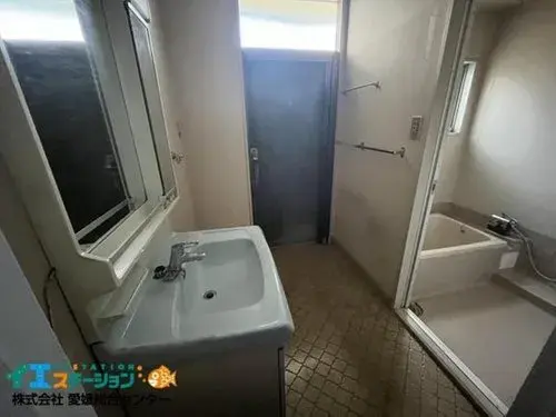 Ehime Prefecture Niihama City 4LDK+S Property (15)