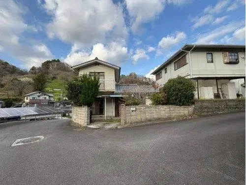 3LDK Matsuyama City Ehime Prefecture (1)