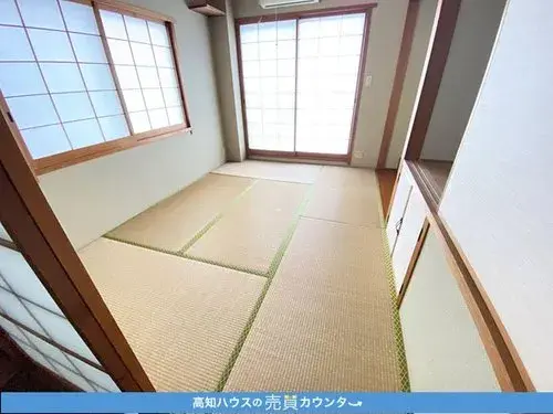 5DK+2S Kochi City Kochi Prefecture Property (4)